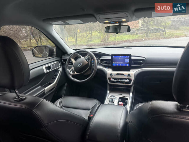 Черный Форд Эксплорер, объемом двигателя 2.26 л и пробегом 125 тыс. км за 23700 $, фото 35 на Automoto.ua