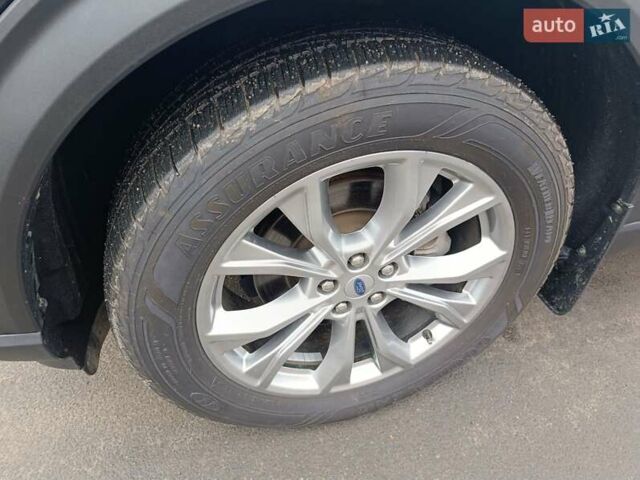 Черный Форд Эксплорер, объемом двигателя 2.26 л и пробегом 88 тыс. км за 28500 $, фото 66 на Automoto.ua