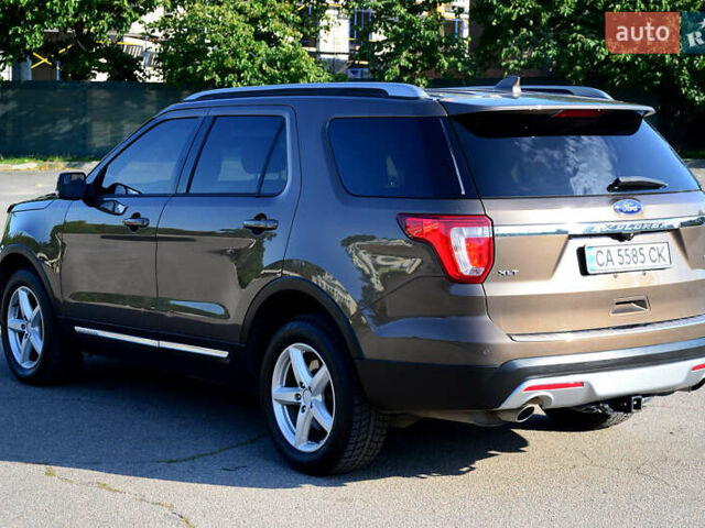 Коричневый Форд Эксплорер, объемом двигателя 3.5 л и пробегом 152 тыс. км за 16000 $, фото 11 на Automoto.ua