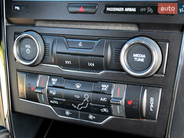 Коричневый Форд Эксплорер, объемом двигателя 3.5 л и пробегом 152 тыс. км за 16000 $, фото 29 на Automoto.ua