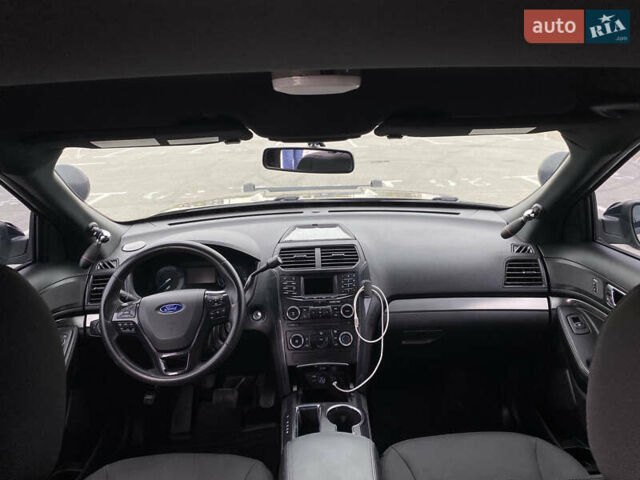 Форд Эксплорер 2017 в Киеве на Automoto.ua Коричневый Форд Эксплорер, объемом двигателя 3.7 л и пробегом 217 тыс. км за 21600 $, фото 36 на Automoto.ua