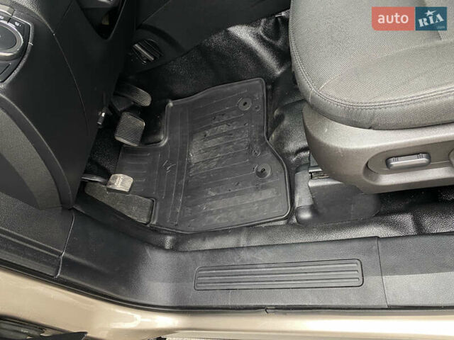 Форд Эксплорер 2017 в Киеве на Automoto.ua Коричневый Форд Эксплорер, объемом двигателя 3.7 л и пробегом 217 тыс. км за 21600 $, фото 43 на Automoto.ua