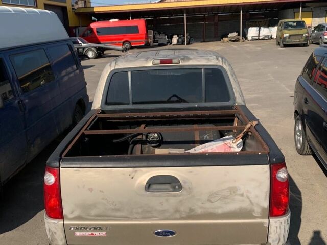 Красный Форд Эксплорер, объемом двигателя 1.6 л и пробегом 180 тыс. км за 2800 $, фото 5 на Automoto.ua