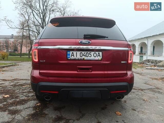 Красный Форд Эксплорер, объемом двигателя 3.5 л и пробегом 300 тыс. км за 14000 $, фото 4 на Automoto.ua