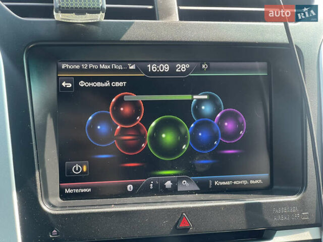 Красный Форд Эксплорер, объемом двигателя 3.5 л и пробегом 284 тыс. км за 14900 $, фото 31 на Automoto.ua