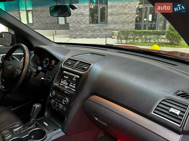 Червоний Форд Експлорер, об'ємом двигуна 2.3 л та пробігом 166 тис. км за 17800 $, фото 21 на Automoto.ua