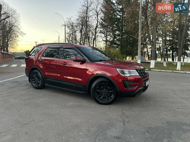 Красный Форд Эксплорер, объемом двигателя 3.5 л и пробегом 227 тыс. км за 16300 $, фото 5 на Automoto.ua