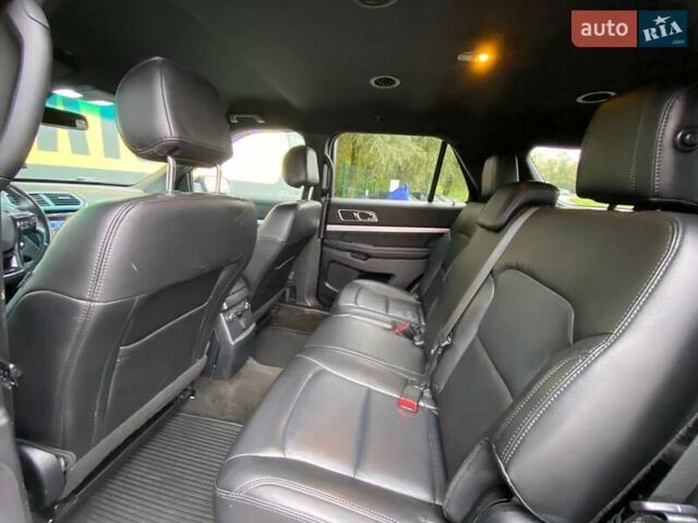 Червоний Форд Експлорер, об'ємом двигуна 3.5 л та пробігом 227 тис. км за 15200 $, фото 27 на Automoto.ua