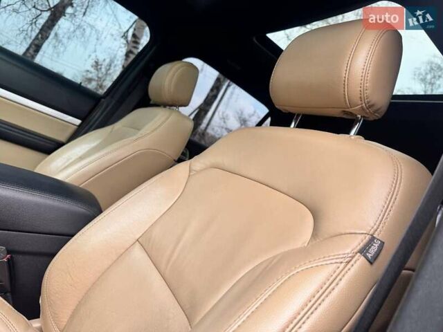 Красный Форд Эксплорер, объемом двигателя 3.5 л и пробегом 136 тыс. км за 19500 $, фото 27 на Automoto.ua