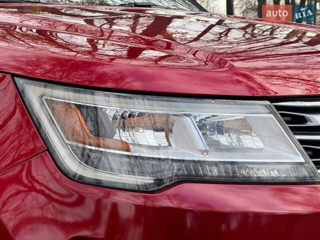 Красный Форд Эксплорер, объемом двигателя 3.5 л и пробегом 136 тыс. км за 19500 $, фото 6 на Automoto.ua