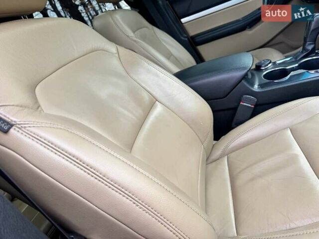 Красный Форд Эксплорер, объемом двигателя 3.5 л и пробегом 136 тыс. км за 19500 $, фото 57 на Automoto.ua