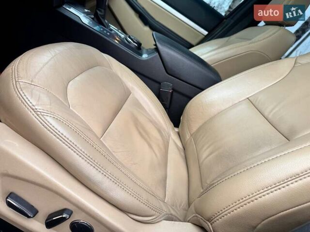 Красный Форд Эксплорер, объемом двигателя 3.5 л и пробегом 136 тыс. км за 19500 $, фото 29 на Automoto.ua