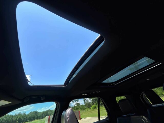 Красный Форд Эксплорер, объемом двигателя 3.5 л и пробегом 40 тыс. км за 11000 $, фото 11 на Automoto.ua