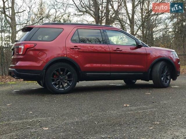 Красный Форд Эксплорер, объемом двигателя 3.5 л и пробегом 168 тыс. км за 20900 $, фото 8 на Automoto.ua