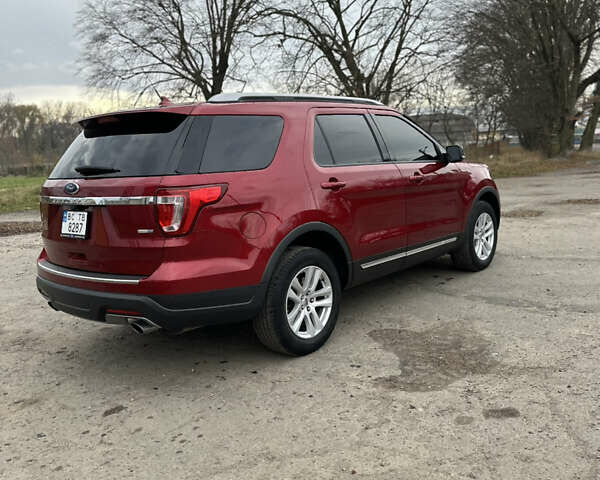 Красный Форд Эксплорер, объемом двигателя 2.26 л и пробегом 64 тыс. км за 21900 $, фото 7 на Automoto.ua