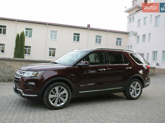Форд Эксплорер 2018 в Кременце на Automoto.ua Красный Форд Эксплорер, объемом двигателя 3.5 л и пробегом 119 тыс. км за 26800 $, фото 2 на Automoto.ua