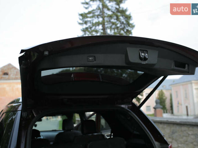 Форд Эксплорер 2018 в Кременце на Automoto.ua Красный Форд Эксплорер, объемом двигателя 3.5 л и пробегом 119 тыс. км за 26800 $, фото 29 на Automoto.ua