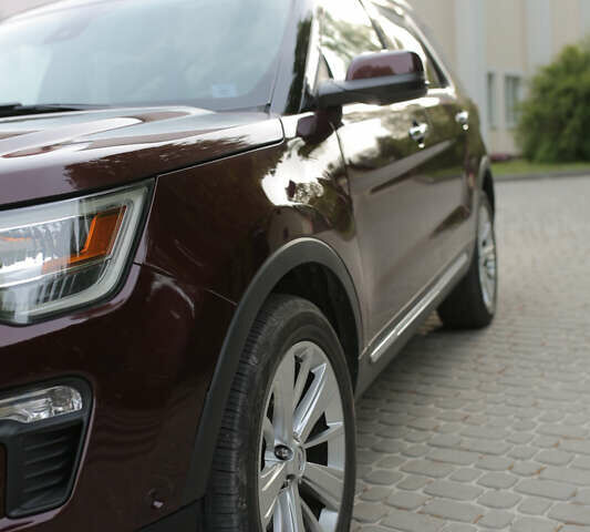 Форд Эксплорер 2018 в Кременце на Automoto.ua Красный Форд Эксплорер, объемом двигателя 3.5 л и пробегом 119 тыс. км за 26800 $, фото 1 на Automoto.ua