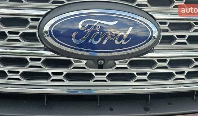 Червоний Форд Експлорер, об'ємом двигуна 2.3 л та пробігом 109 тис. км за 27005 $, фото 3 на Automoto.ua