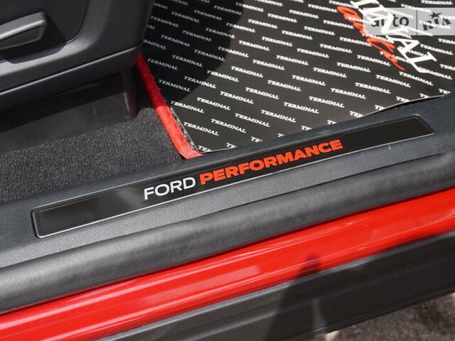 Красный Форд Эксплорер, объемом двигателя 3 л и пробегом 3 тыс. км за 59900 $, фото 46 на Automoto.ua