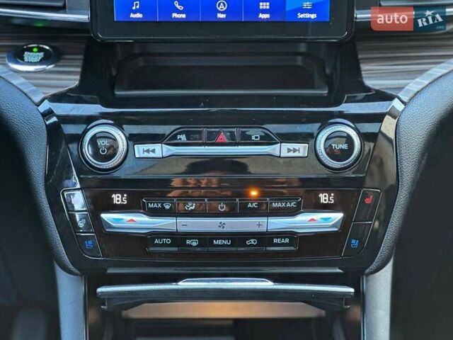 Форд Експлорер 2021 у Луцьку на Automoto.ua Червоний Форд Експлорер, об'ємом двигуна 2.26 л та пробігом 158 тис. км за 24000 $, фото 25 на Automoto.ua