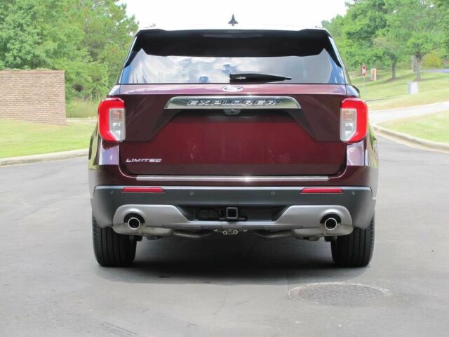 Красный Форд Эксплорер, объемом двигателя 2.3 л и пробегом 15 тыс. км за 16900 $, фото 4 на Automoto.ua