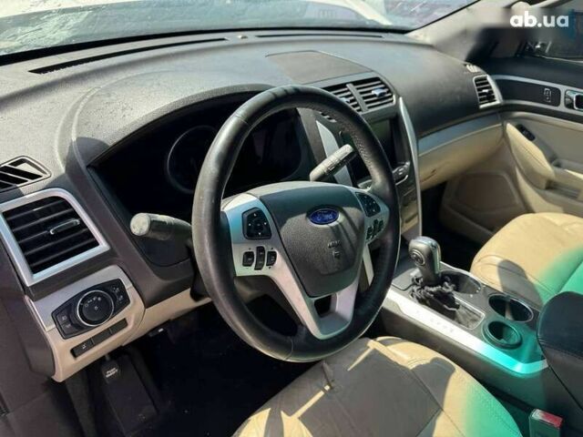 Форд Эксплорер, объемом двигателя 3.5 л и пробегом 171 тыс. км за 11100 $, фото 11 на Automoto.ua