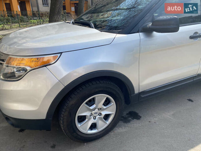 Форд Эксплорер, объемом двигателя 2 л и пробегом 256 тыс. км за 10350 $, фото 1 на Automoto.ua