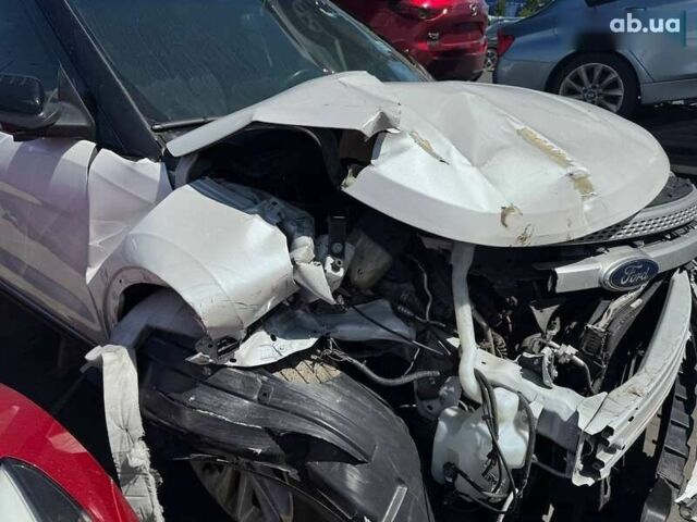 Форд Эксплорер, объемом двигателя 3.5 л и пробегом 171 тыс. км за 11100 $, фото 5 на Automoto.ua