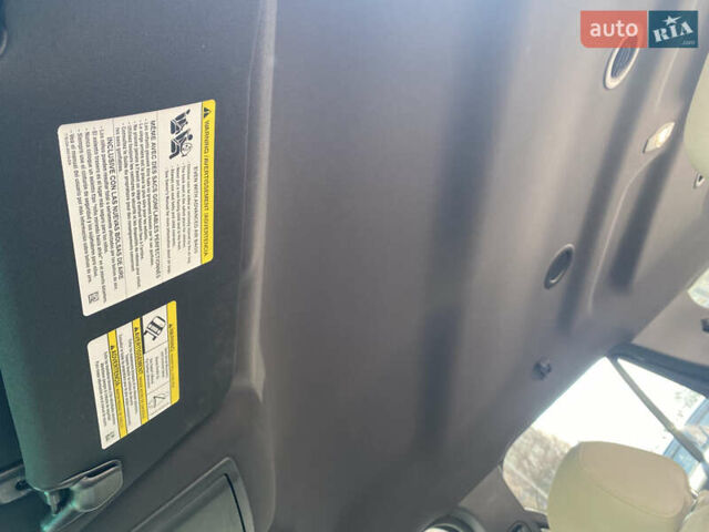 Форд Эксплорер, объемом двигателя 2 л и пробегом 256 тыс. км за 10350 $, фото 13 на Automoto.ua