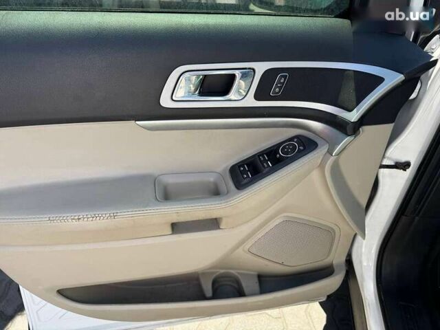 Форд Эксплорер, объемом двигателя 3.5 л и пробегом 171 тыс. км за 11100 $, фото 8 на Automoto.ua