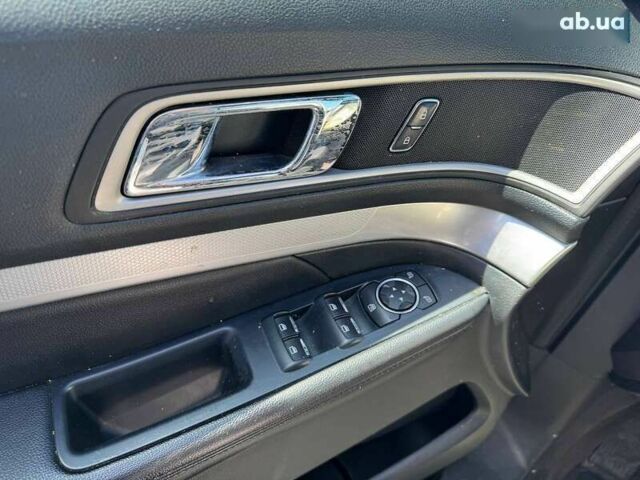 Форд Эксплорер, объемом двигателя 3.5 л и пробегом 255 тыс. км за 10100 $, фото 14 на Automoto.ua