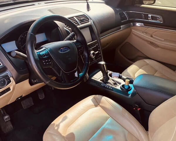 Форд Эксплорер, объемом двигателя 2.3 л и пробегом 155 тыс. км за 12550 $, фото 7 на Automoto.ua