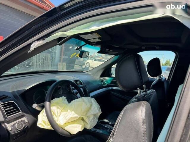 Форд Эксплорер, объемом двигателя 3.5 л и пробегом 255 тыс. км за 10100 $, фото 12 на Automoto.ua