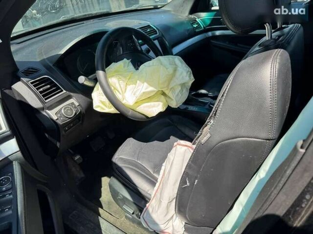 Форд Эксплорер, объемом двигателя 3.5 л и пробегом 255 тыс. км за 10100 $, фото 11 на Automoto.ua