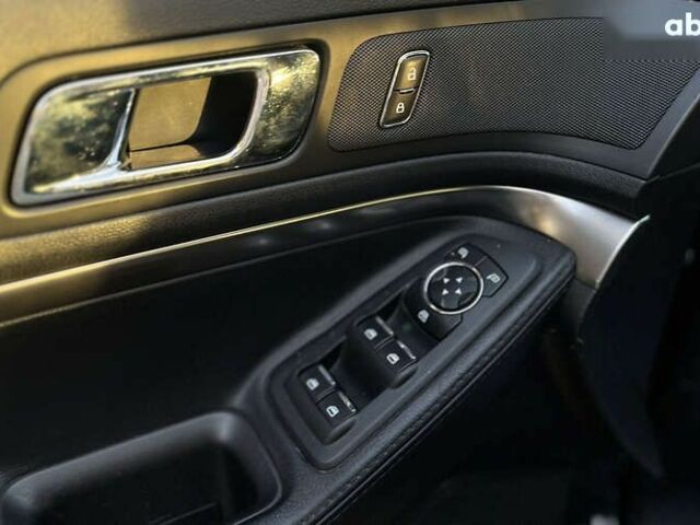 Форд Експлорер, об'ємом двигуна 3.7 л та пробігом 141 тис. км за 16300 $, фото 13 на Automoto.ua