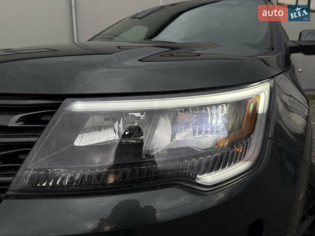 Форд Эксплорер, объемом двигателя 3.5 л и пробегом 170 тыс. км за 22800 $, фото 8 на Automoto.ua