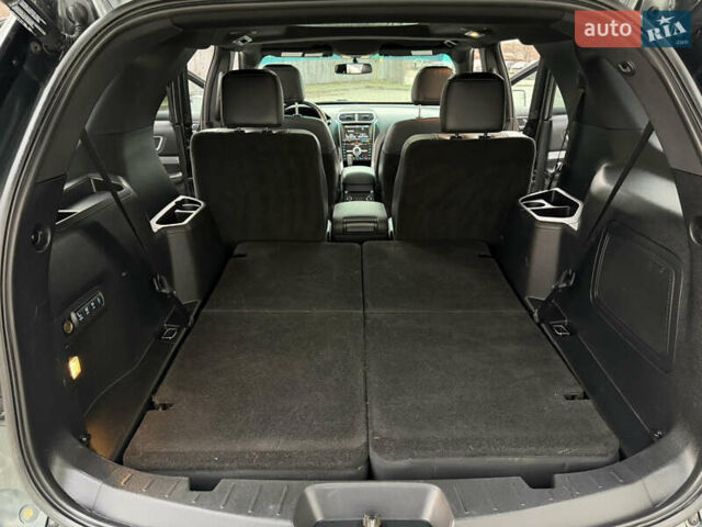 Форд Эксплорер, объемом двигателя 3.5 л и пробегом 170 тыс. км за 22800 $, фото 32 на Automoto.ua