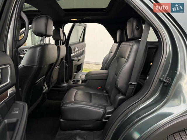 Форд Эксплорер, объемом двигателя 3.5 л и пробегом 170 тыс. км за 22800 $, фото 35 на Automoto.ua