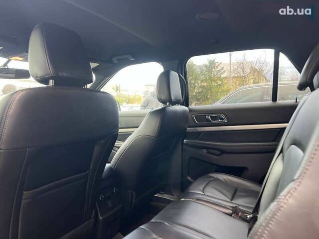 Форд Эксплорер, объемом двигателя 3.5 л и пробегом 50 тыс. км за 23800 $, фото 18 на Automoto.ua