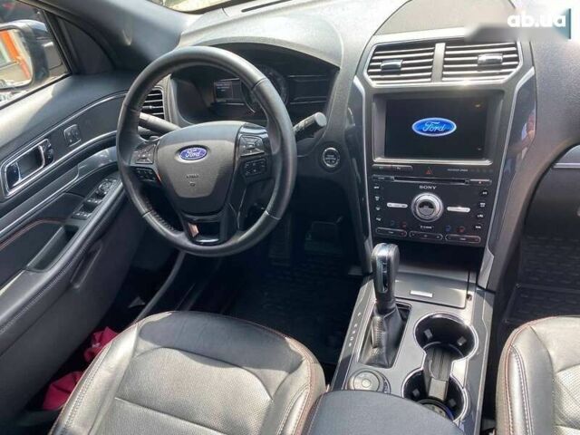 Форд Эксплорер, объемом двигателя 3.5 л и пробегом 33 тыс. км за 24900 $, фото 8 на Automoto.ua