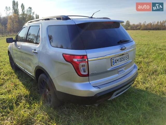 Сірий Форд Експлорер, об'ємом двигуна 2 л та пробігом 148 тис. км за 14100 $, фото 22 на Automoto.ua