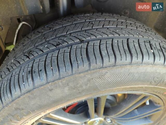 Сірий Форд Експлорер, об'ємом двигуна 2 л та пробігом 148 тис. км за 14100 $, фото 20 на Automoto.ua