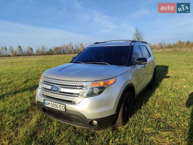 Сірий Форд Експлорер, об'ємом двигуна 2 л та пробігом 148 тис. км за 14100 $, фото 25 на Automoto.ua