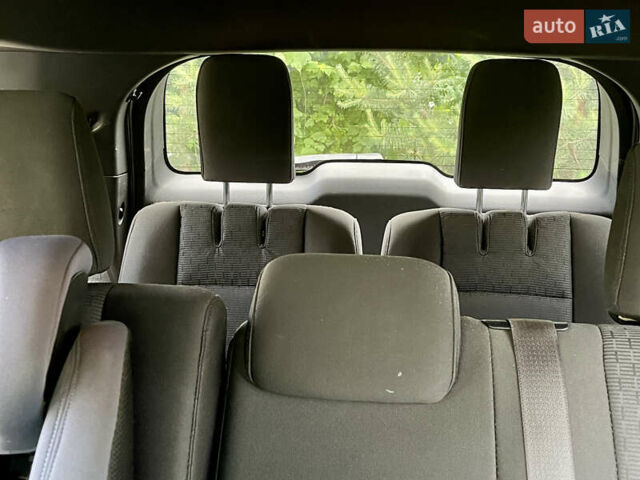 Серый Форд Эксплорер, объемом двигателя 3.5 л и пробегом 219 тыс. км за 15850 $, фото 35 на Automoto.ua