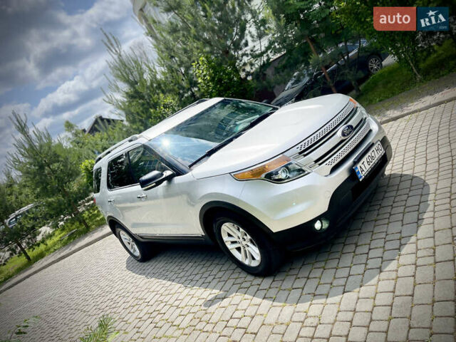 Серый Форд Эксплорер, объемом двигателя 3.5 л и пробегом 219 тыс. км за 15850 $, фото 19 на Automoto.ua