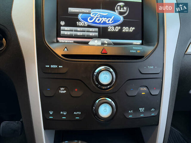 Серый Форд Эксплорер, объемом двигателя 3.5 л и пробегом 200 тыс. км за 12999 $, фото 45 на Automoto.ua