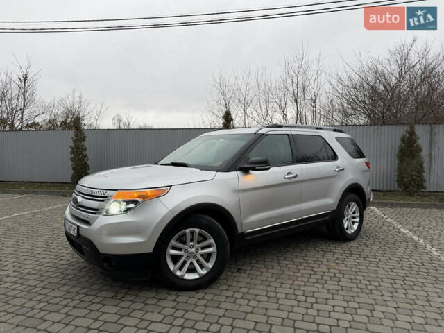 Серый Форд Эксплорер, объемом двигателя 3.5 л и пробегом 200 тыс. км за 12999 $, фото 7 на Automoto.ua