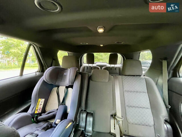 Серый Форд Эксплорер, объемом двигателя 3.5 л и пробегом 219 тыс. км за 15850 $, фото 34 на Automoto.ua