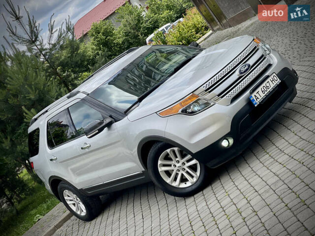Серый Форд Эксплорер, объемом двигателя 3.5 л и пробегом 219 тыс. км за 15850 $, фото 7 на Automoto.ua